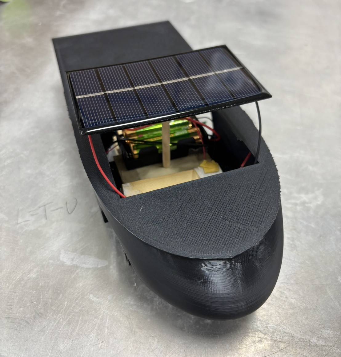 太陽の力で走る！世界に1つだけのミニソーラーカーを作ろう！